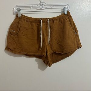 Vuori Sunnyside Shorts Women's Size Small Turmeric Organic Terry 2" inseam